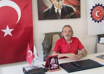 Küçükvar; “Dünya yapay zekayı, biz  tahmini enflasyonla belirlenen emekli maaşlarını konuşuyoruz.”