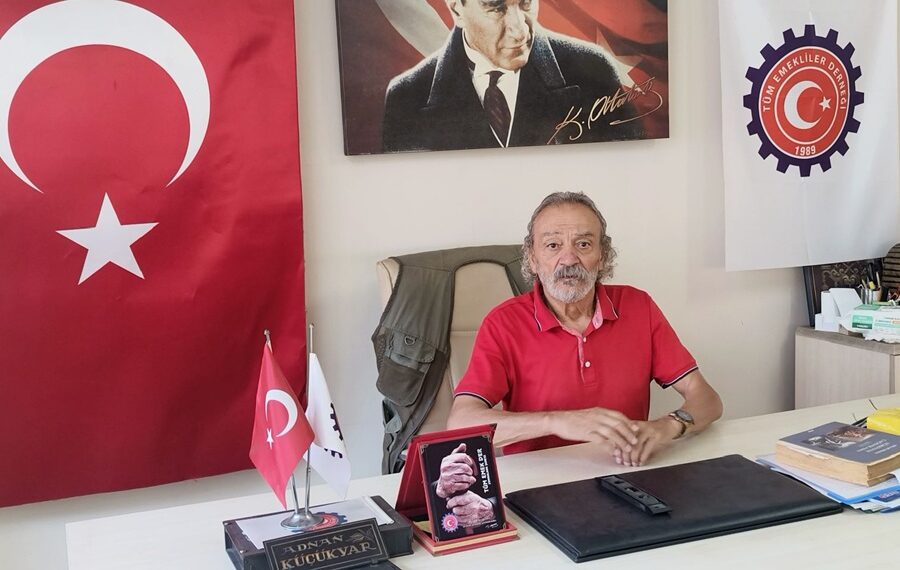 Küçükvar; “Dünya yapay zekayı, biz  tahmini enflasyonla belirlenen emekli maaşlarını konuşuyoruz.”