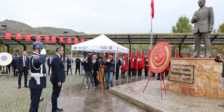 Cumhuriyet coşkusu başladı